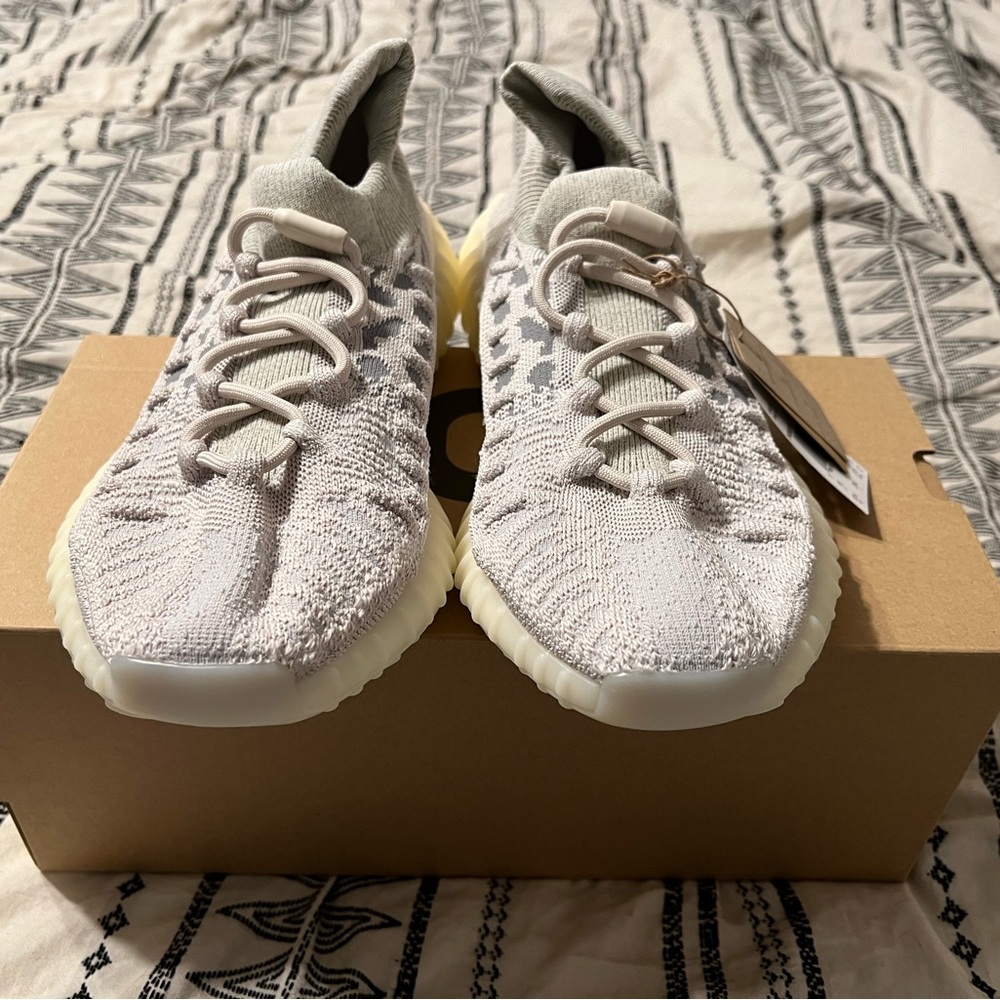 LAST PAIR of YZY 350 V2 CMPCT Slate Bone